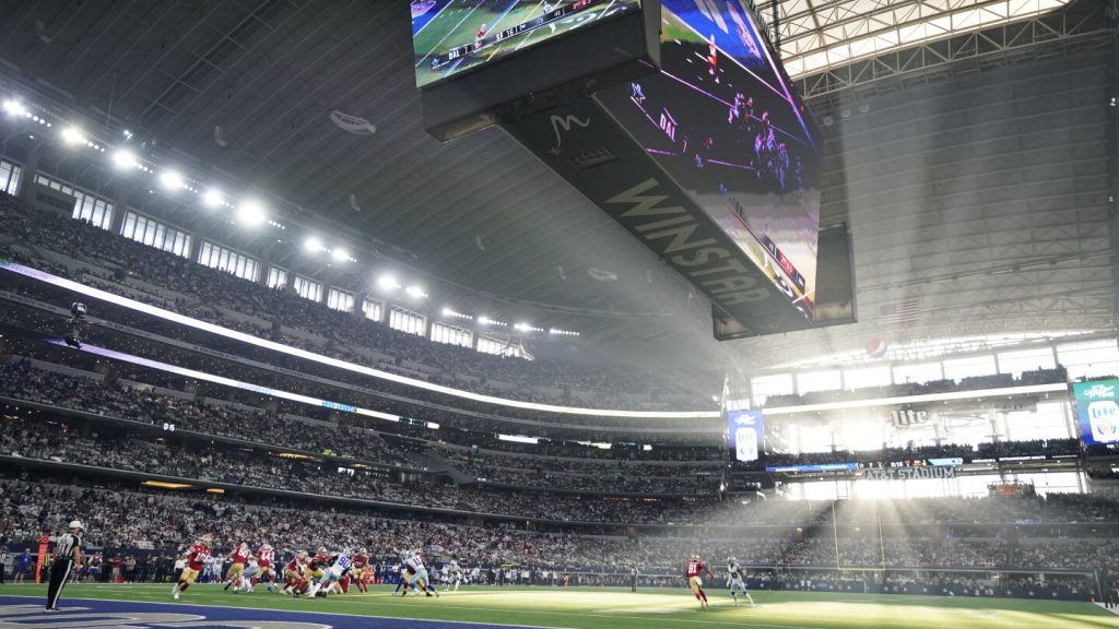 Jerry Jones will "think about" tinting the windows at AT&T Stadium