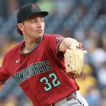 Wild-card contenders Diamondbacks, Padres clash in desert