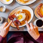 Popular breakfast chain closes half its restaurants