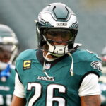 Eagles RB Saquon Barkley remained limited in Friday's practice